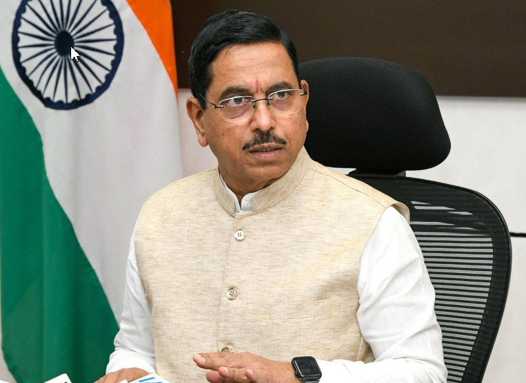 Pralhad Joshi Takes Charge of Education Ministry