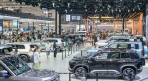 Chinese Automakers Expand Global Presence Through Strategic Growth