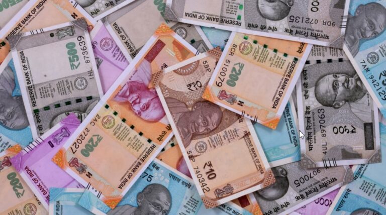 RBI Tests Polymer Currency Notes For Greater Durability