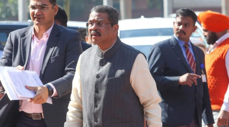 dharmendra pradhan
